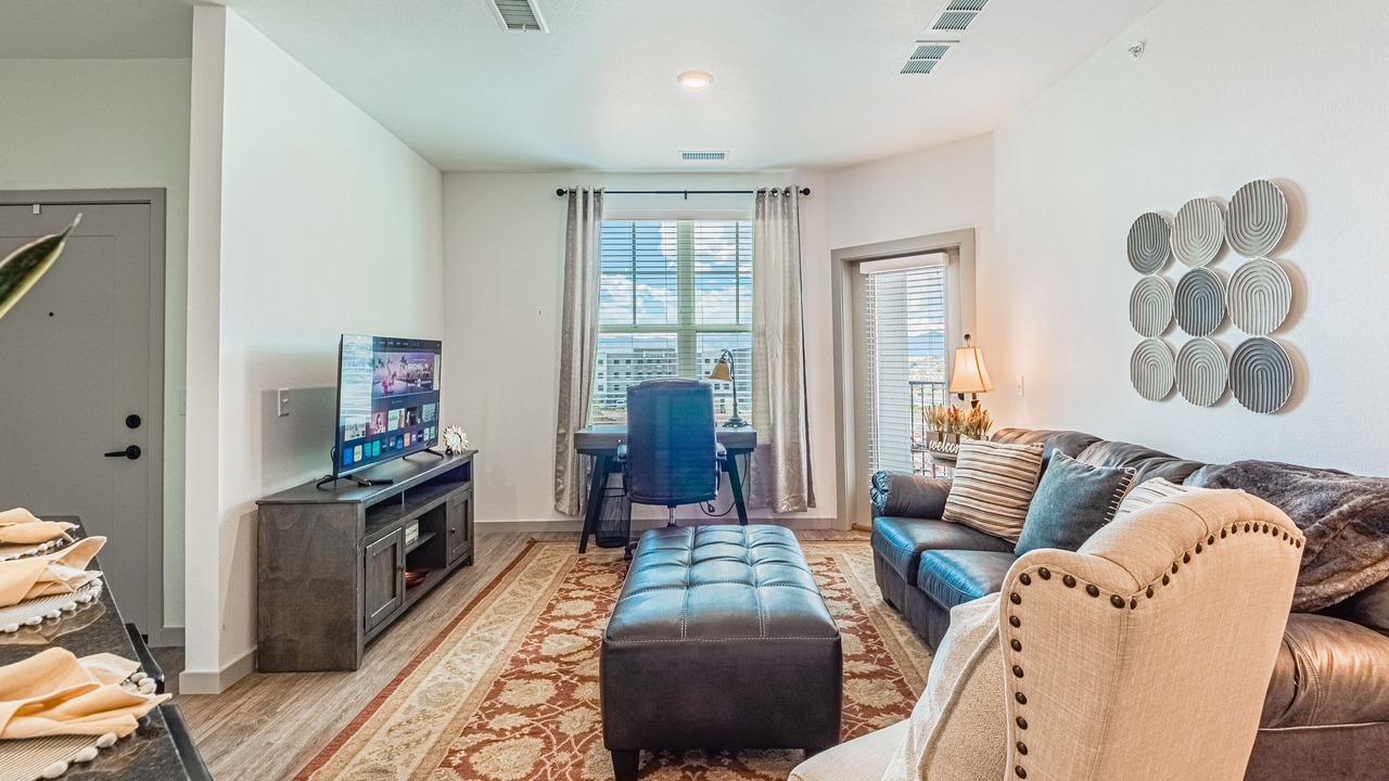 Photo of Livingroom in Northeast Colorado Springs