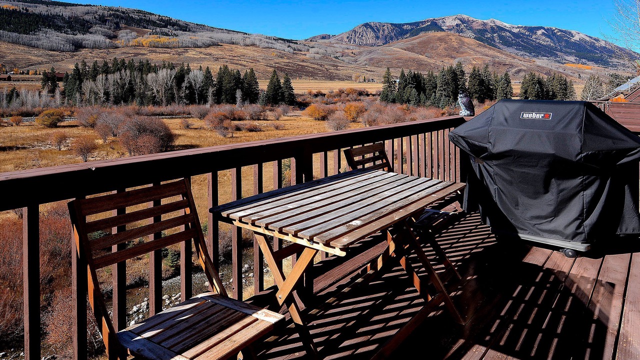 Photo of Bedroom in Crested Butte South