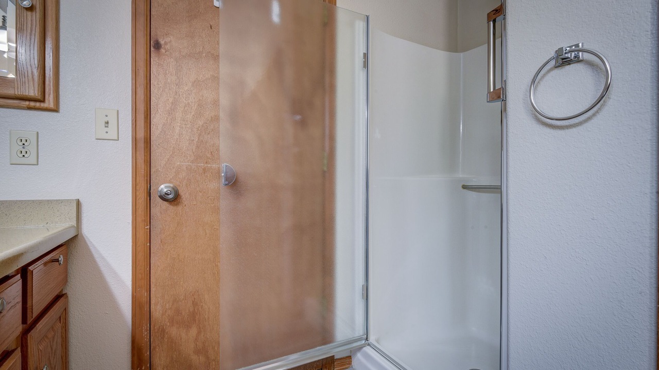 Photo of Bathroom in Cheyenne Meadows
