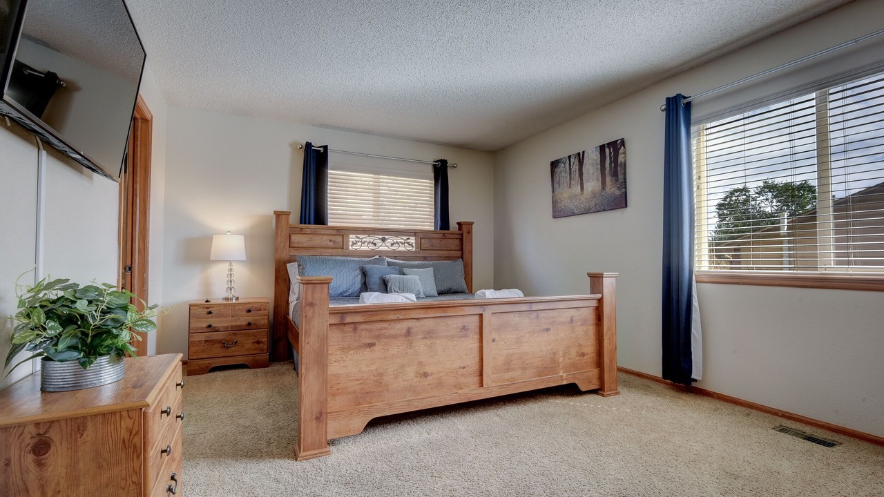 Photo of Bedroom in Cheyenne Meadows
