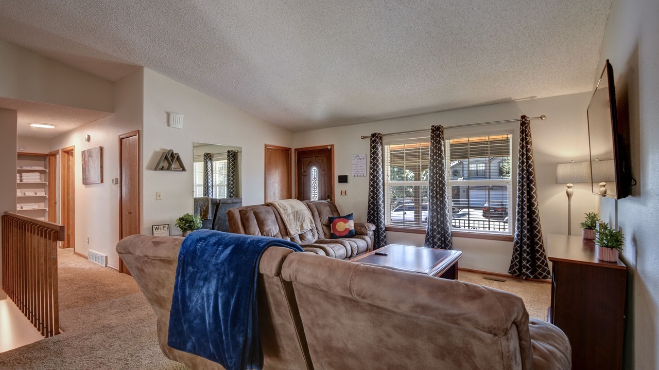 Photo of Livingroom in Cheyenne Meadows