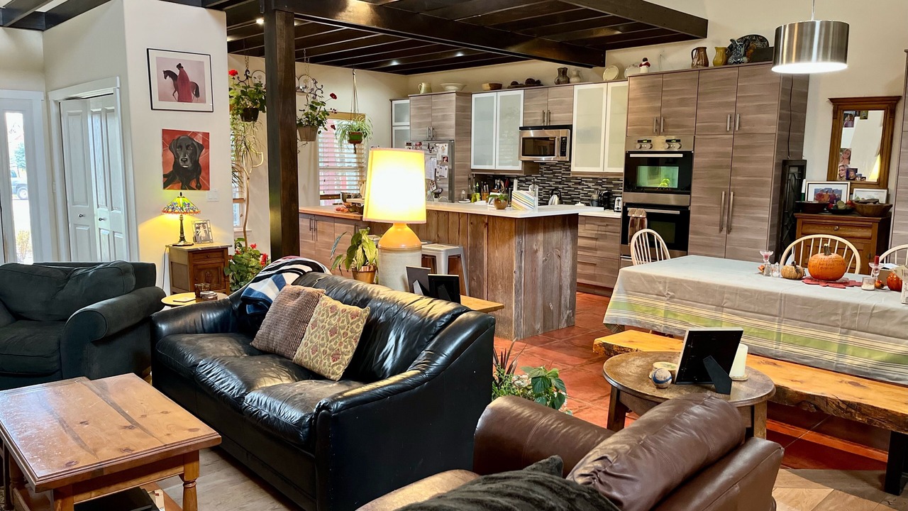 Photo of Livingroom in Carbondale