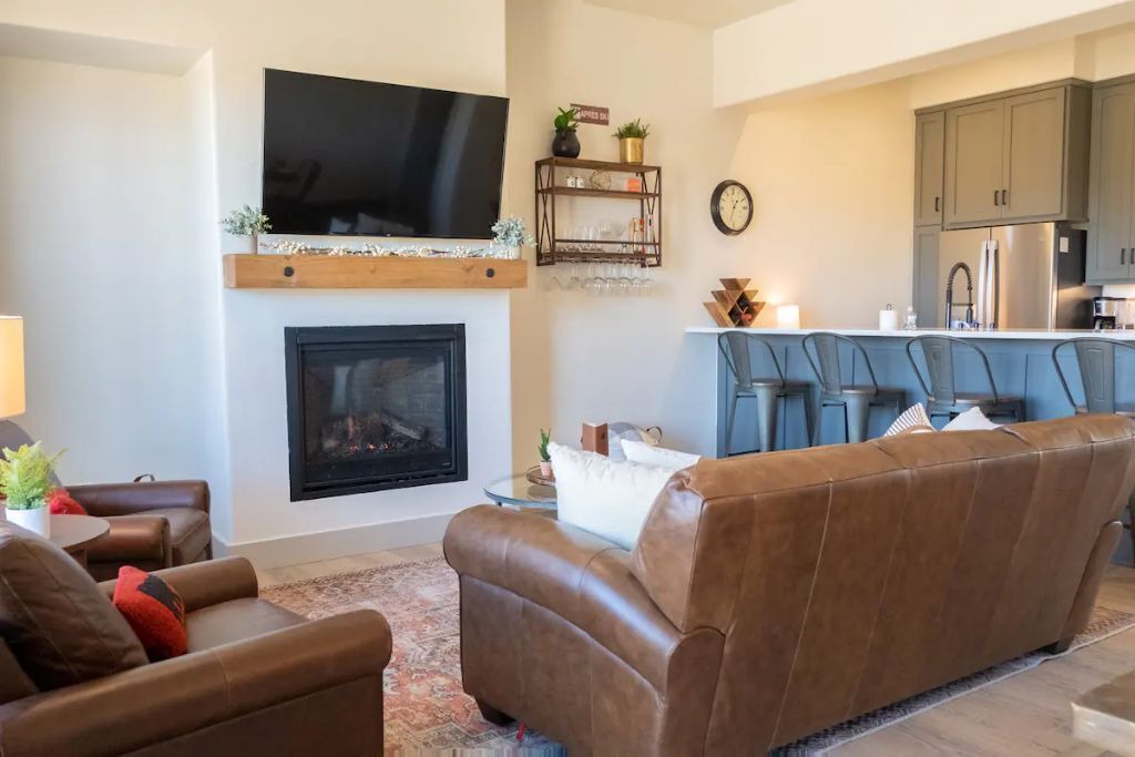 Photo of Livingroom in Grand Elk Ranch