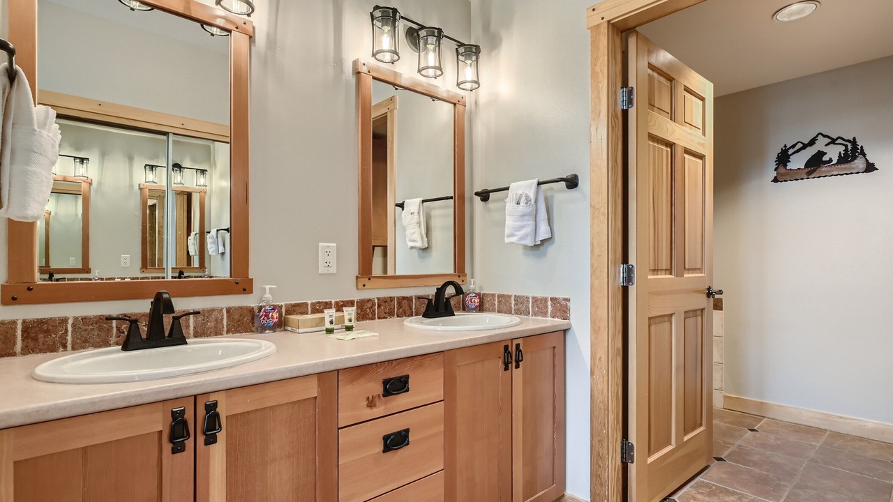 Photo of Bathroom in Copper Mountain