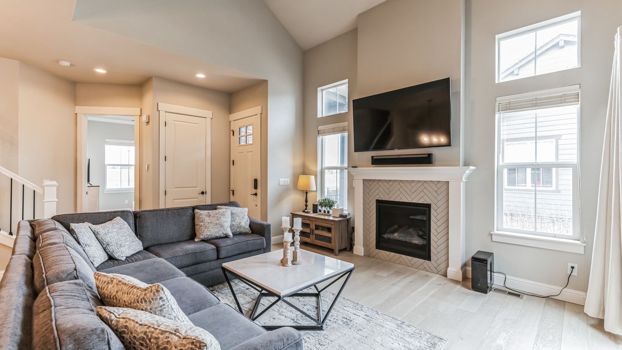Photo of Livingroom in Loveland