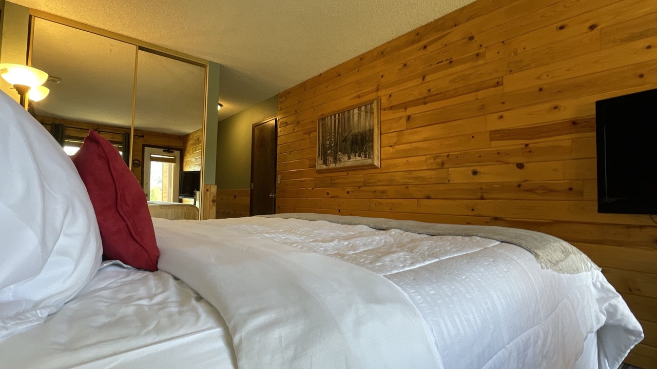 Photo of Bedroom in Silvercreek