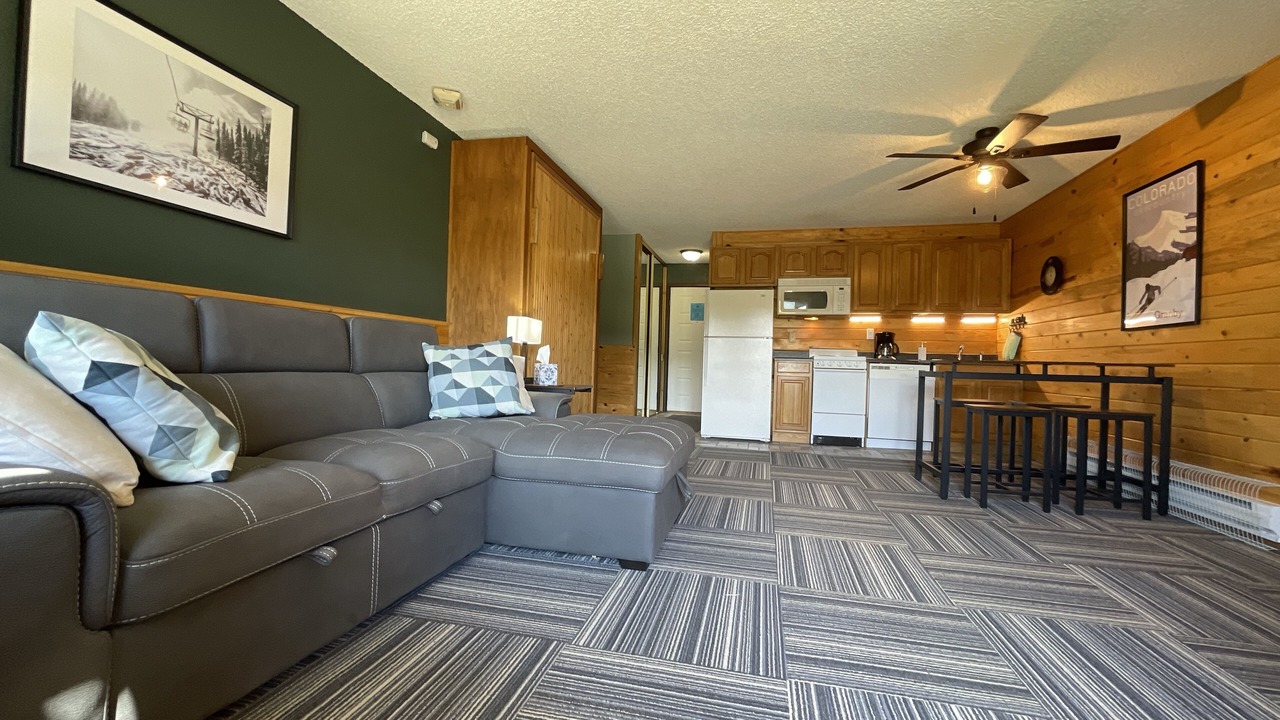 Photo of Livingroom in Silvercreek