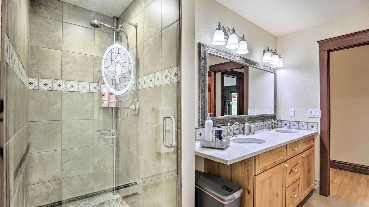 Photo of Bathroom in Conifer