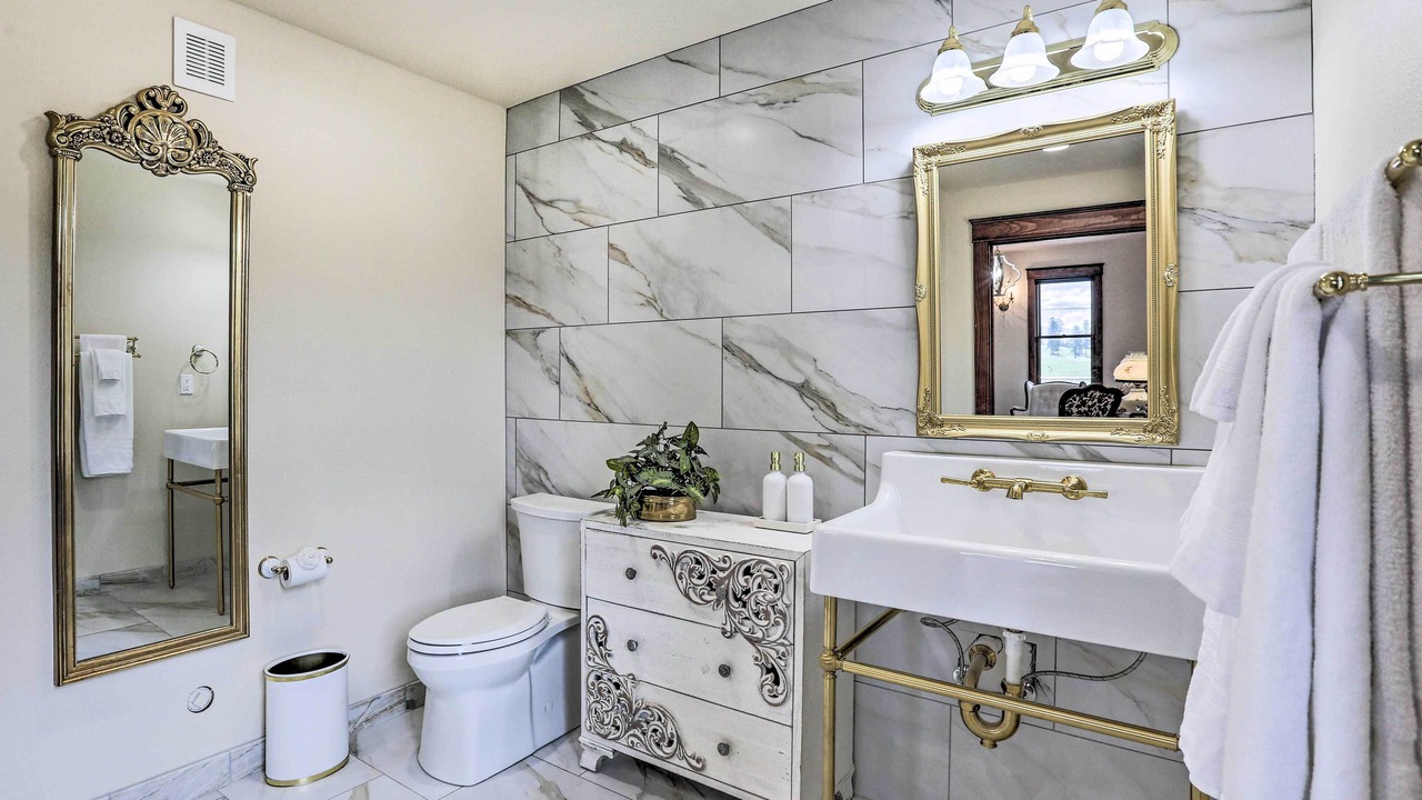 Photo of Bathroom in Conifer