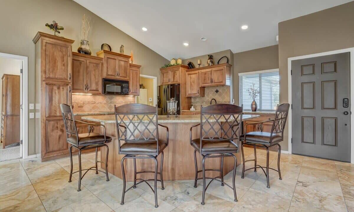 Photo of Kitchen in Cheyenne Meadows