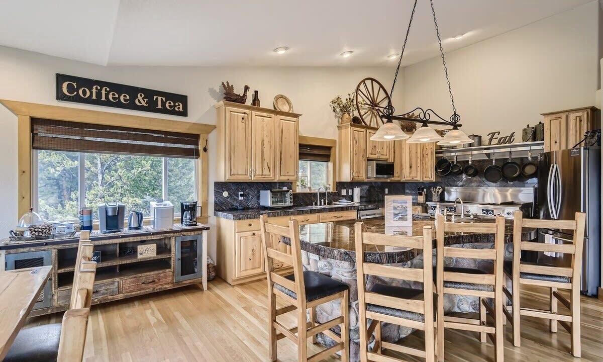 Photo of Kitchen in Black Hawk