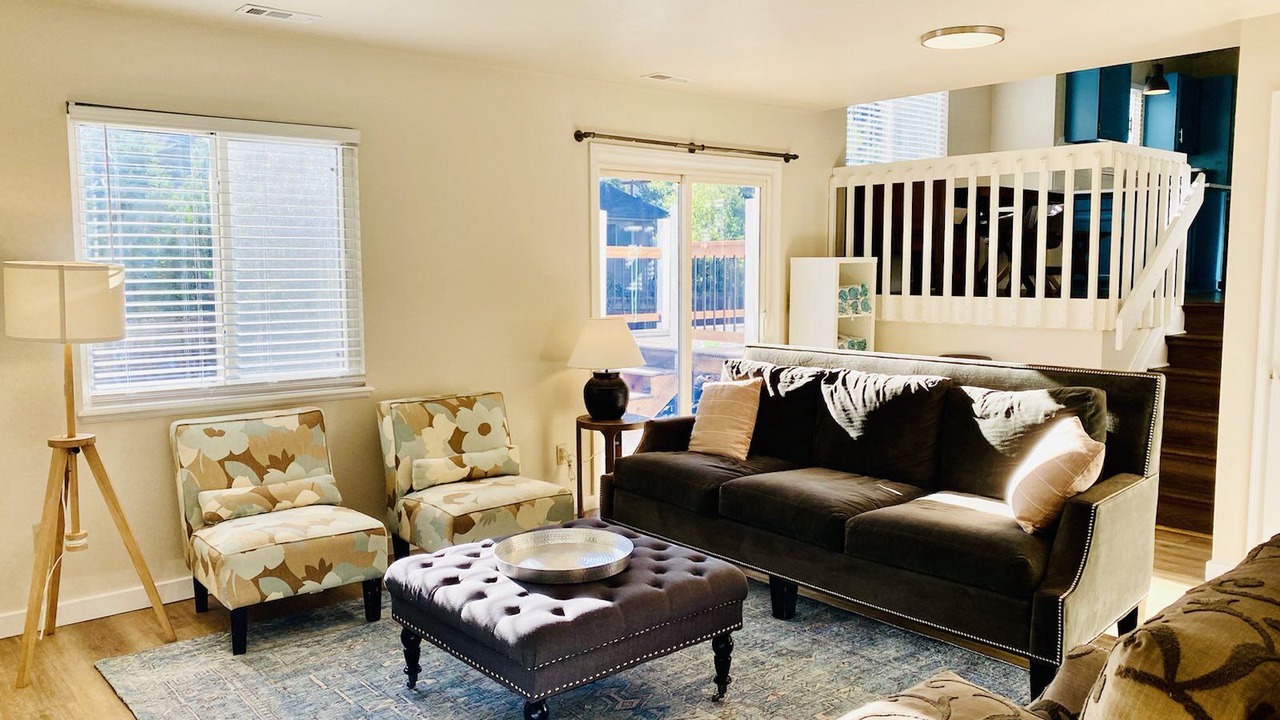 Photo of Livingroom in Mountain Shadows