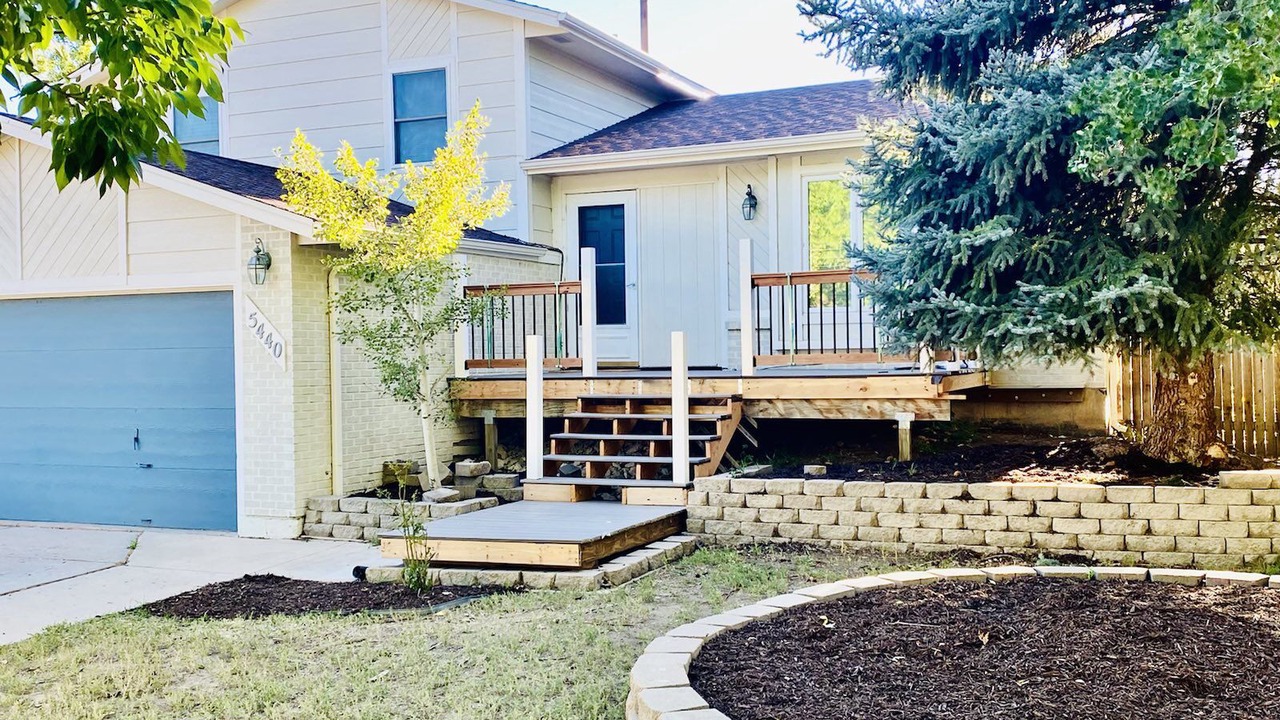 Photo of Outdoor in Mountain Shadows