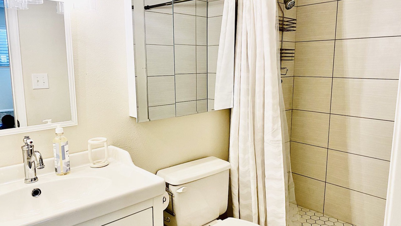Photo of Bathroom in Mountain Shadows
