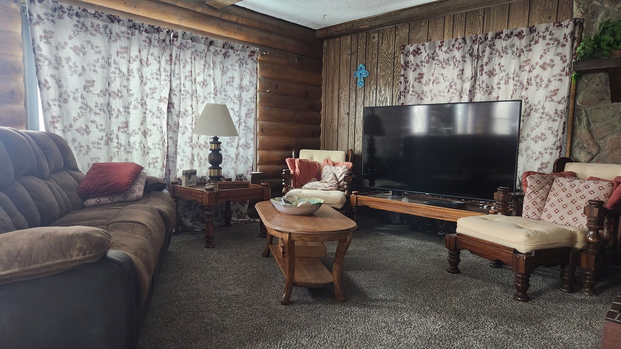 Photo of Livingroom in Collbran