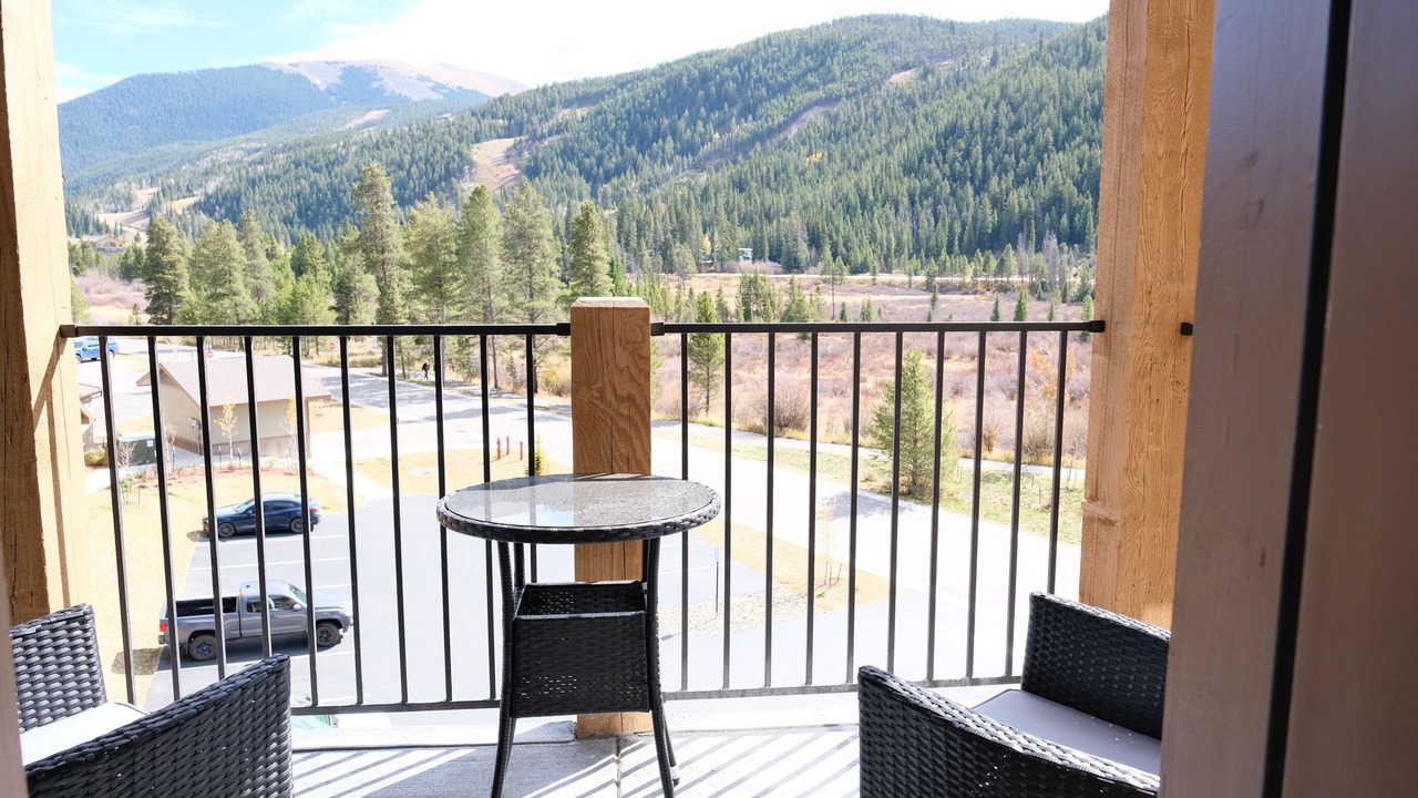 Photo of Outdoor in Lakeside Village