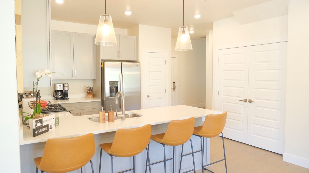 Photo of Kitchen in Lakeside Village