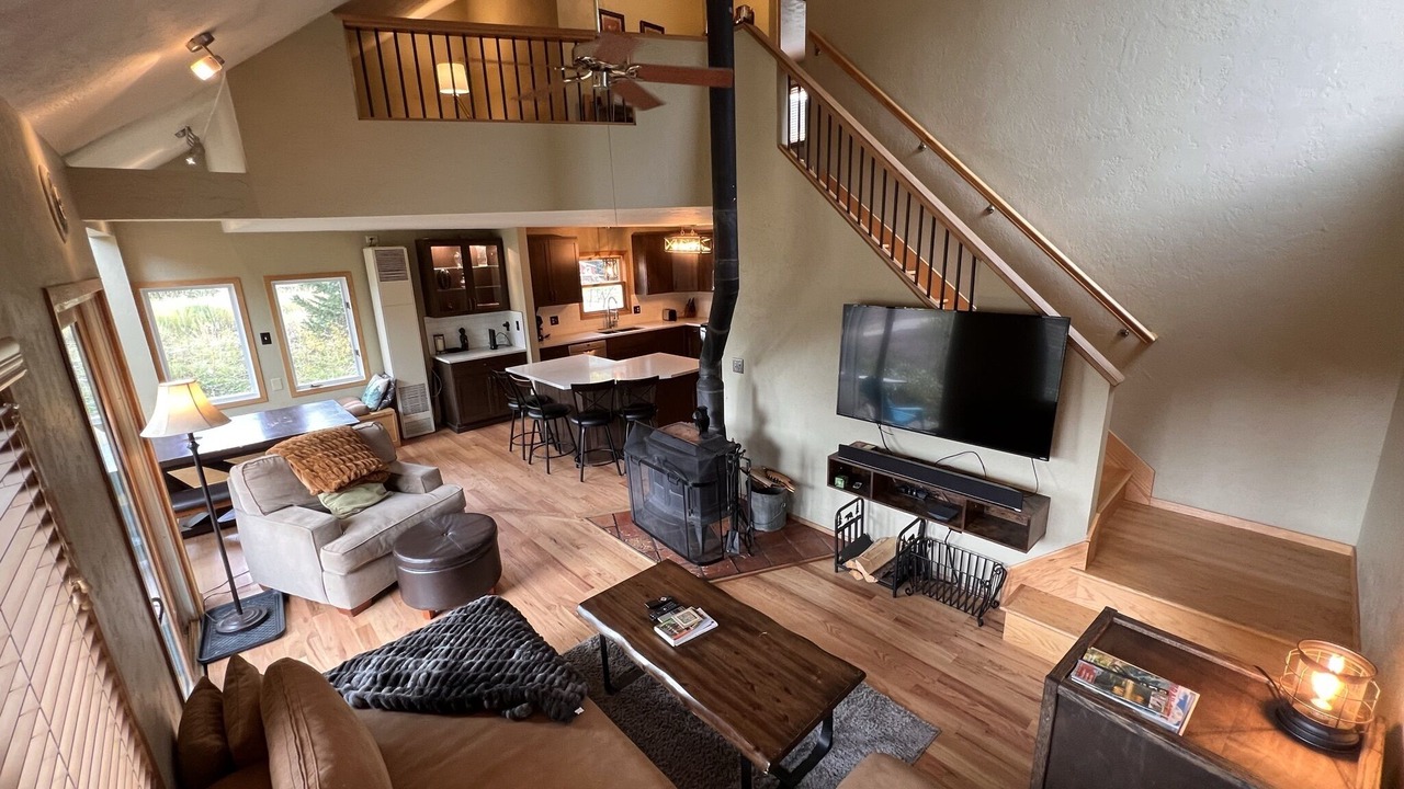 Photo of Livingroom in Blue River