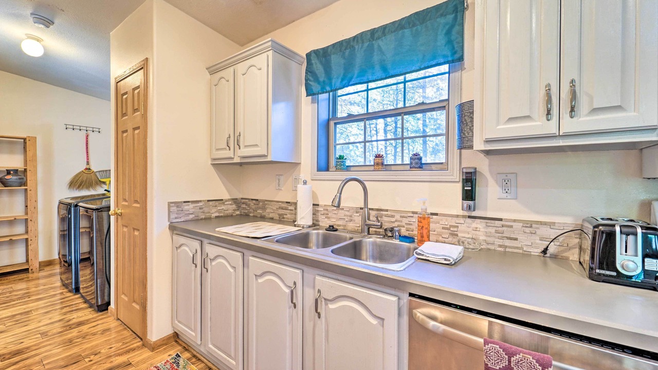 Photo of Kitchen in Forest Lakes