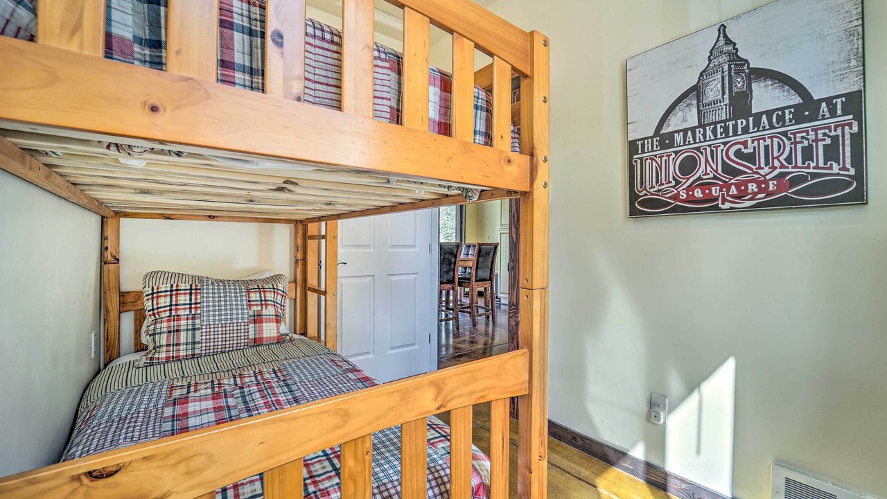 Photo of Bedroom in Dolores