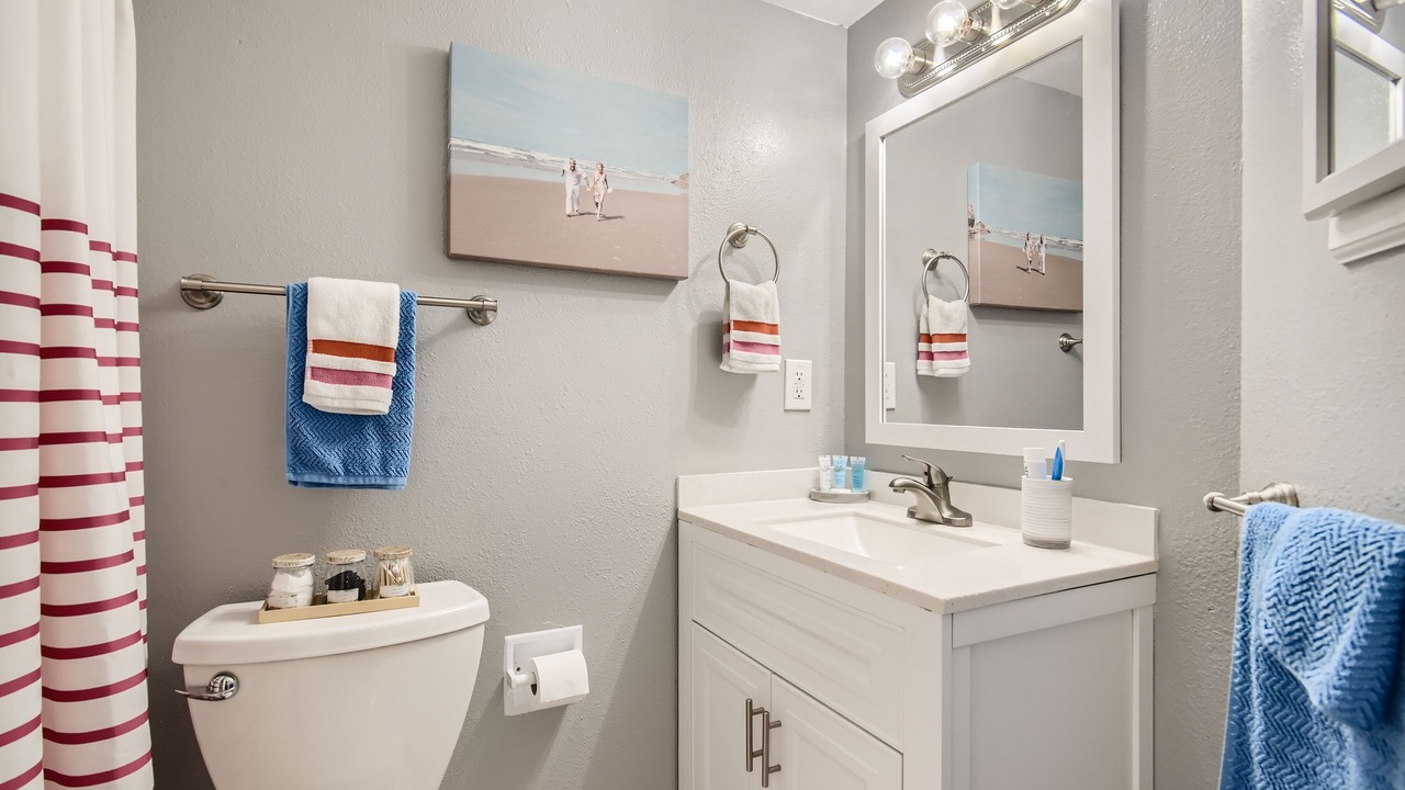 Photo of Bathroom in Foothills