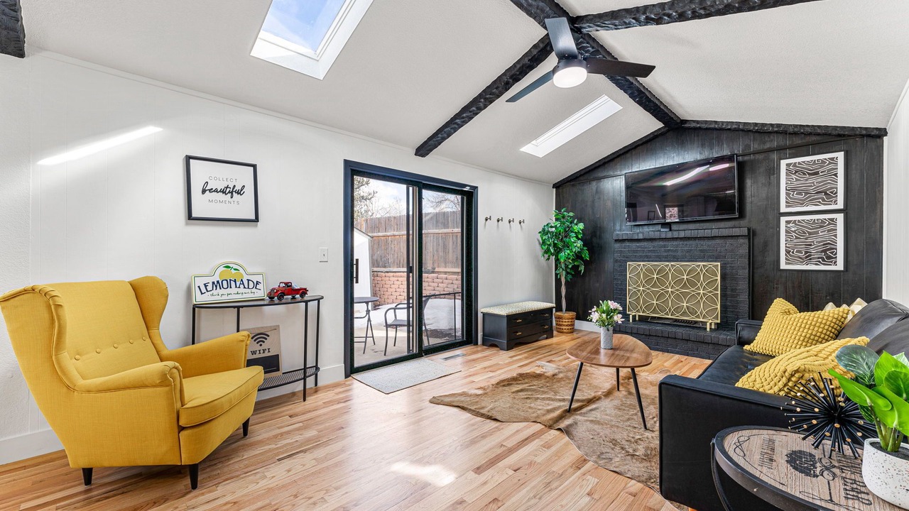 Photo of Livingroom in Littleton