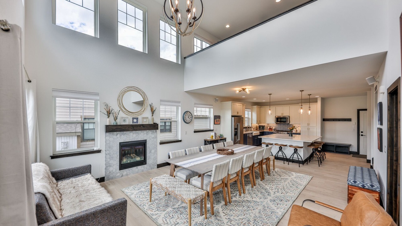 Photo of Livingroom in Rendezvous