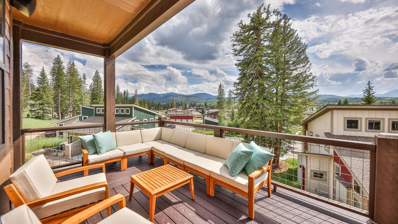Photo of Outdoor in Rendezvous