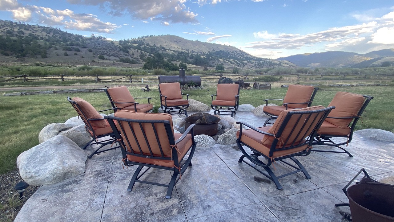 Photo of Outdoor in Villa Grove