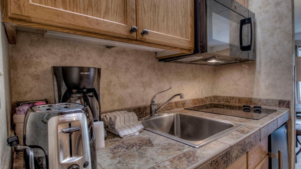 Photo of Kitchen in Peak 9