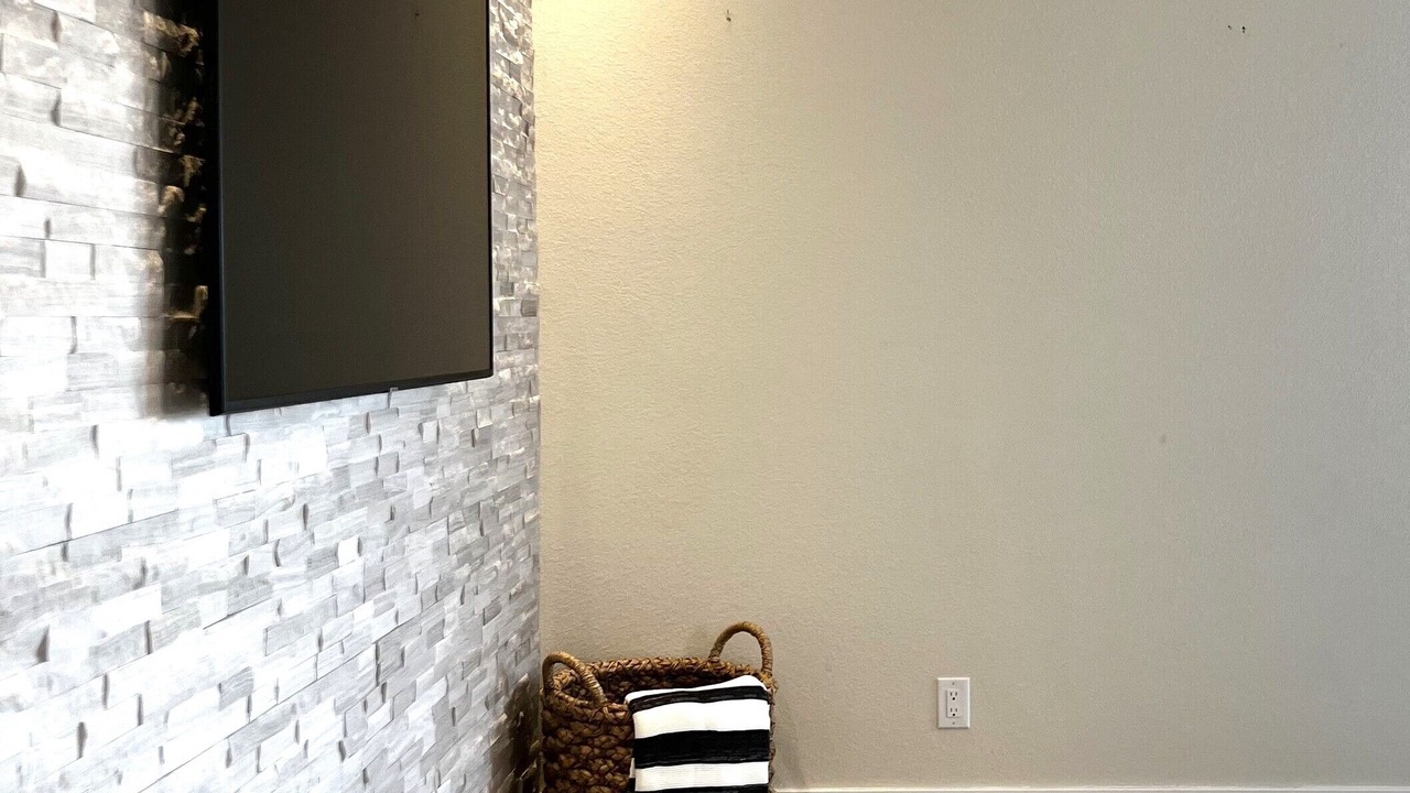 Photo of Livingroom in Thornton