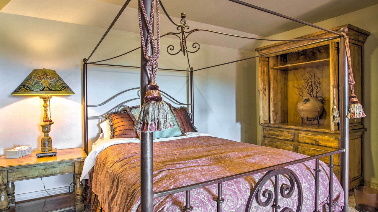 Photo of Bedroom in Redlands