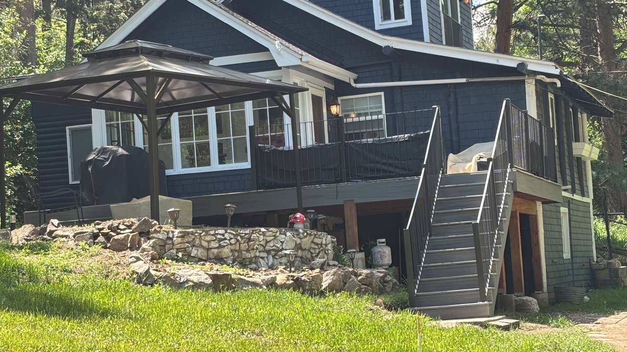 Photo of Outdoor in Indian Hills