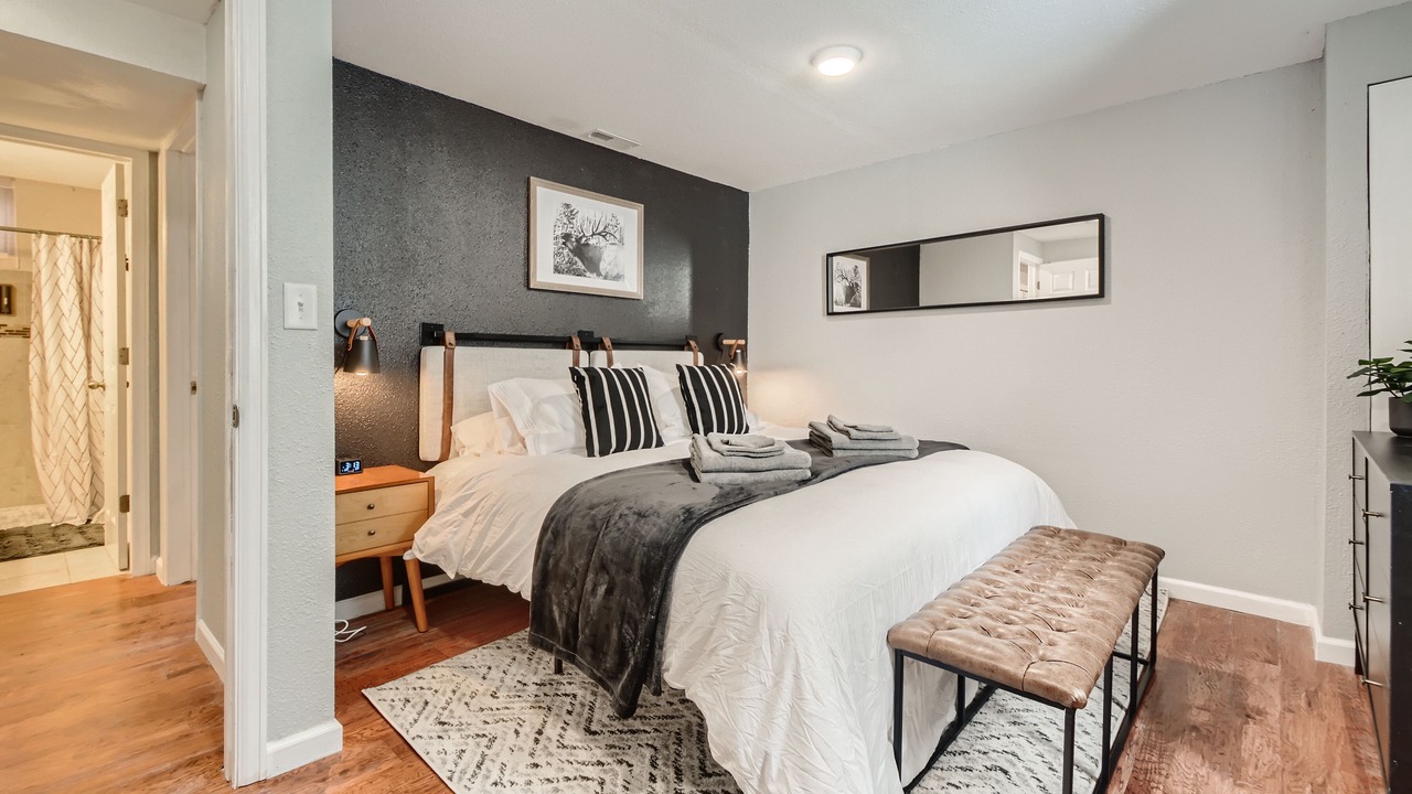 Photo of Bedroom in Dupont
