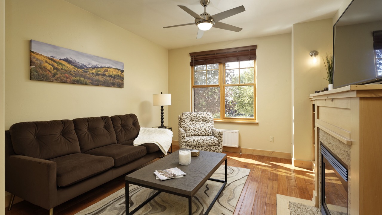 Photo of Livingroom in Carbondale