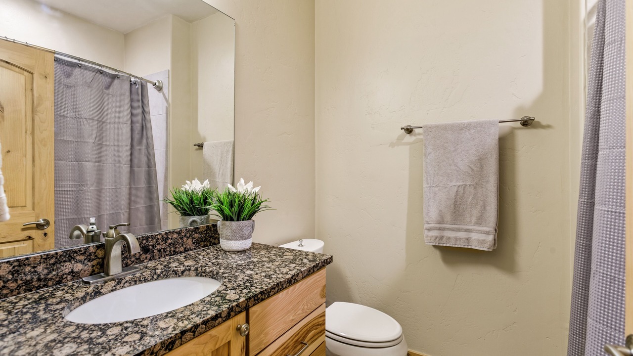Photo of Bathroom in Carbondale