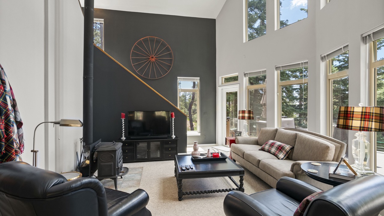 Photo of Livingroom in Bayfield
