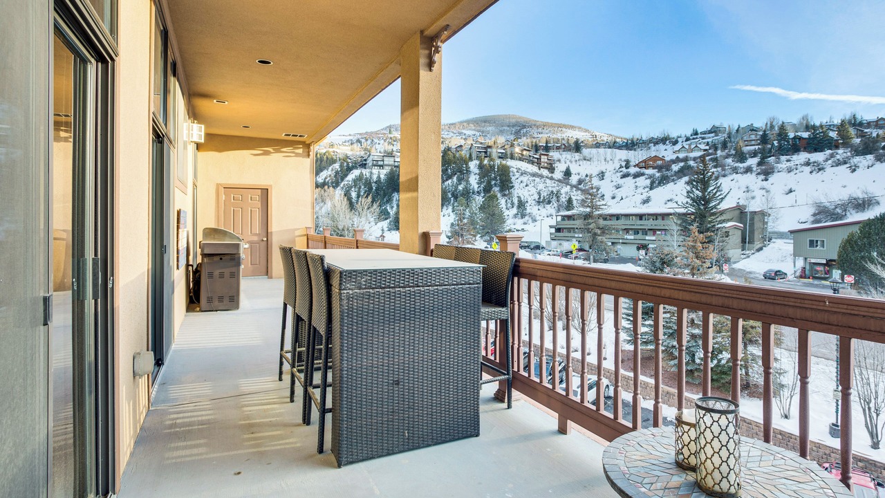 Photo of Patio Balcony in Edwards