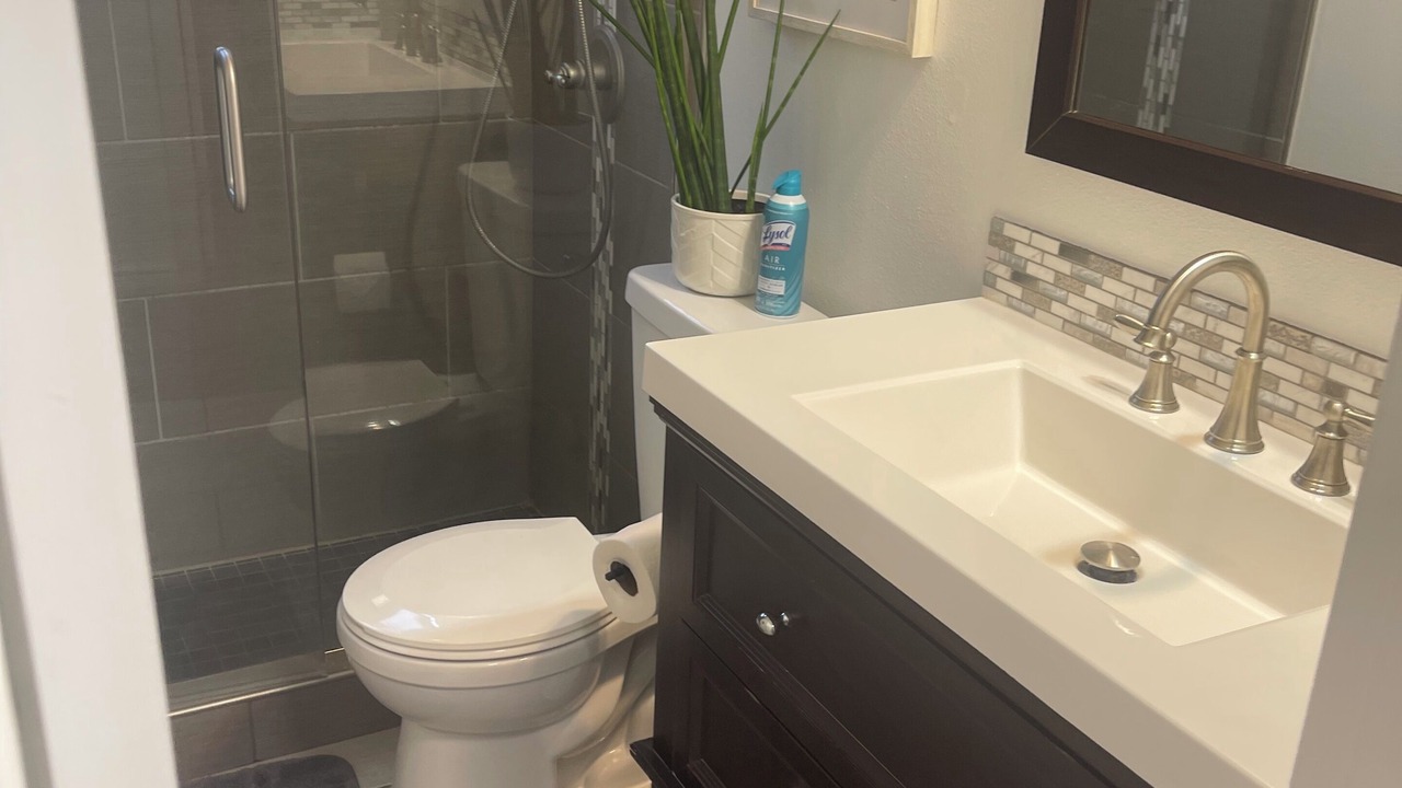 Photo of Bathroom in Aurora