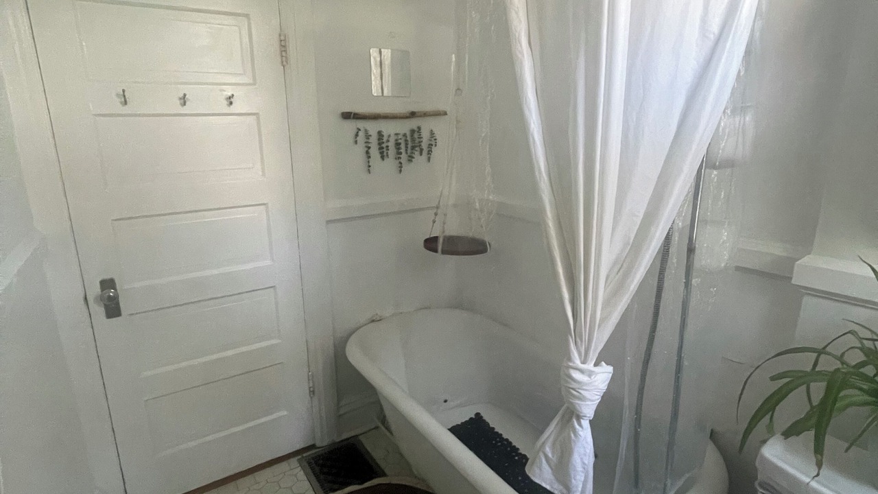 Photo of Bathroom in Cheesman Park