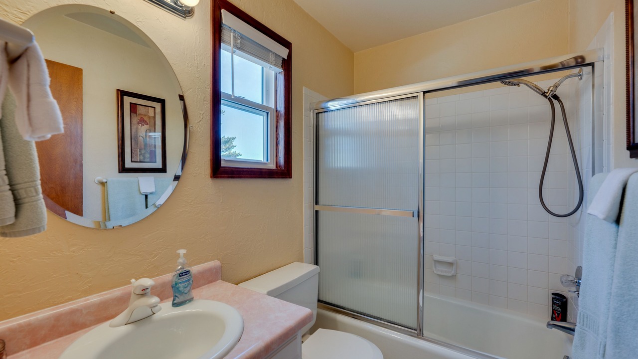 Photo of Bathroom in Loveland