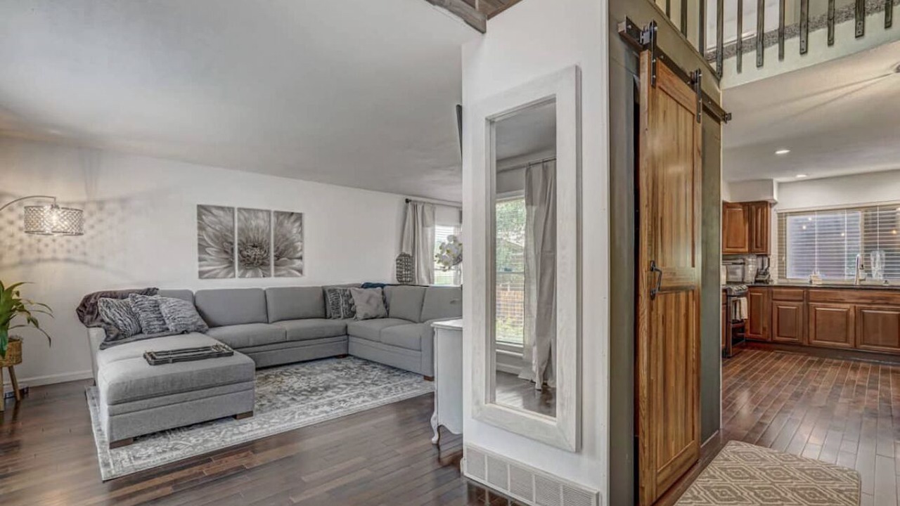 Photo of Livingroom in Village Seven