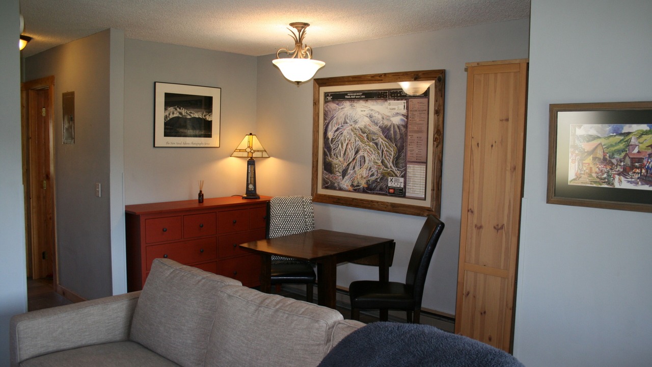 Photo of Livingroom in Fraser