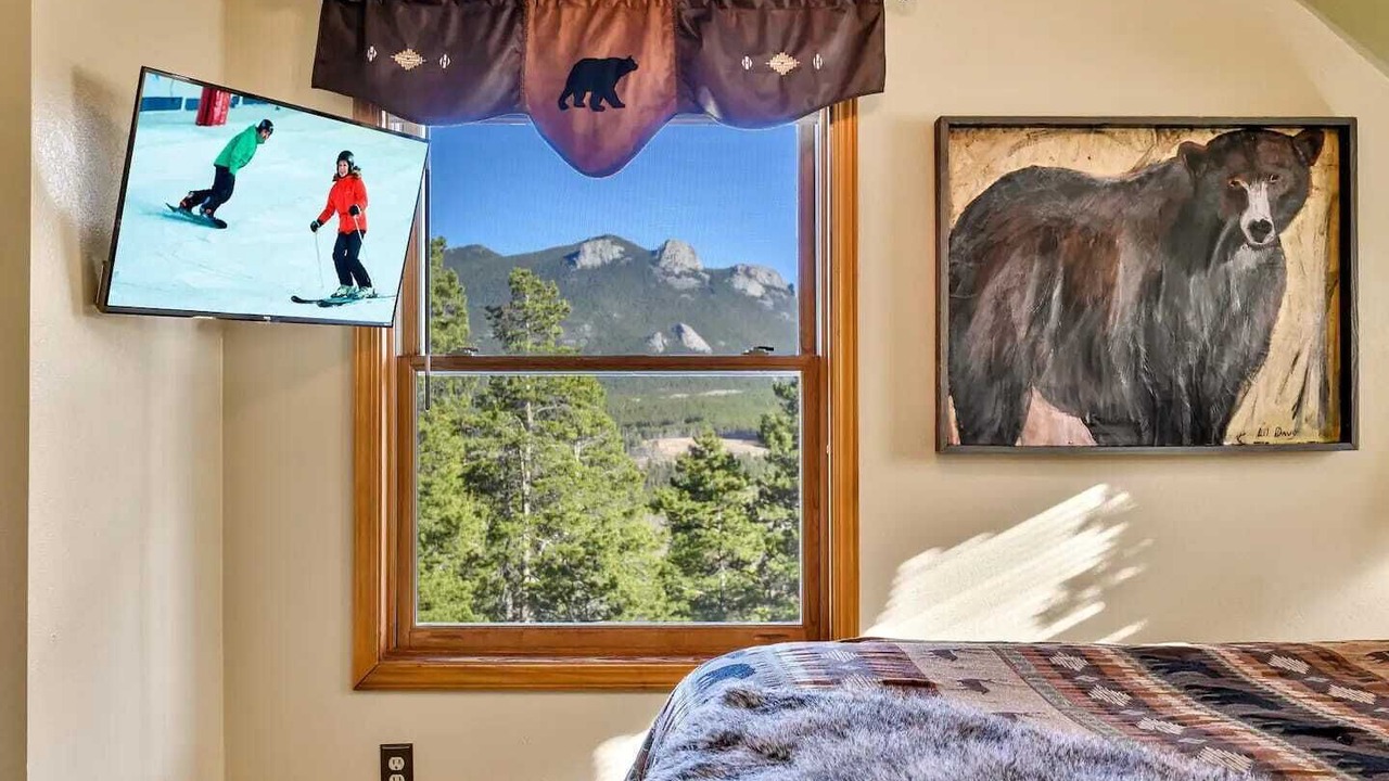 Photo of Others in Black Hawk