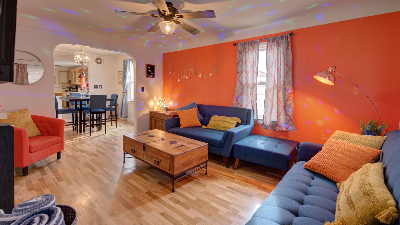 Photo of Livingroom in Central Colorado Springs