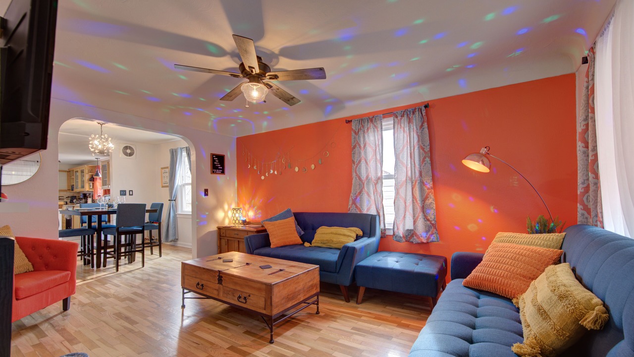 Photo of Livingroom in Central Colorado Springs