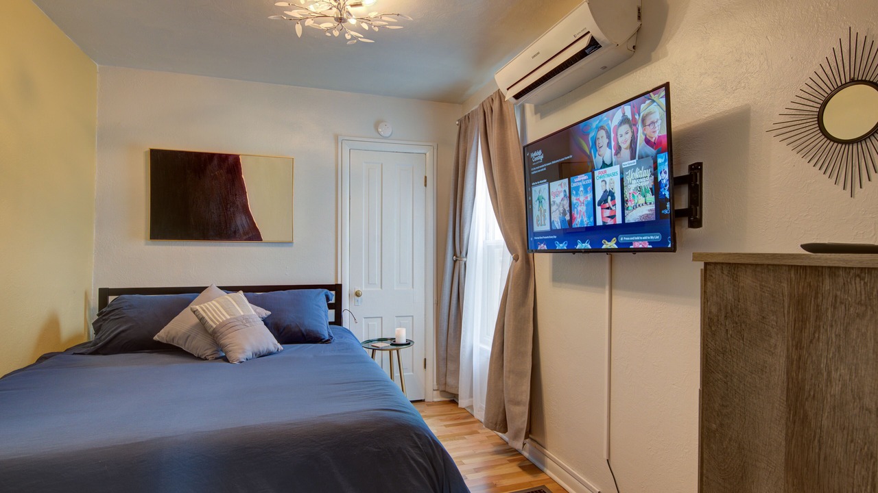 Photo of Bedroom in Central Colorado Springs