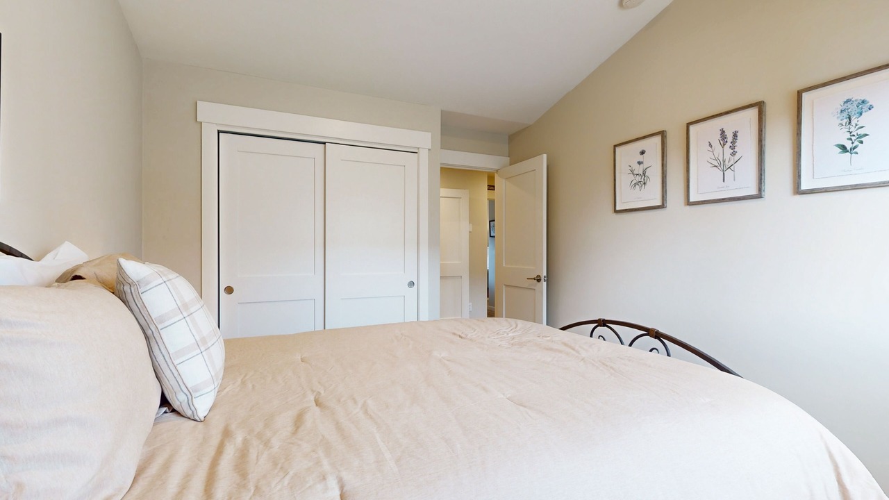 Photo of Bedroom in Gypsum