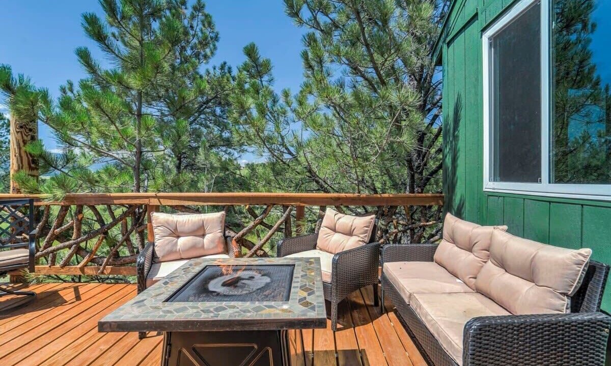 Photo of Patio Balcony in Larkspur