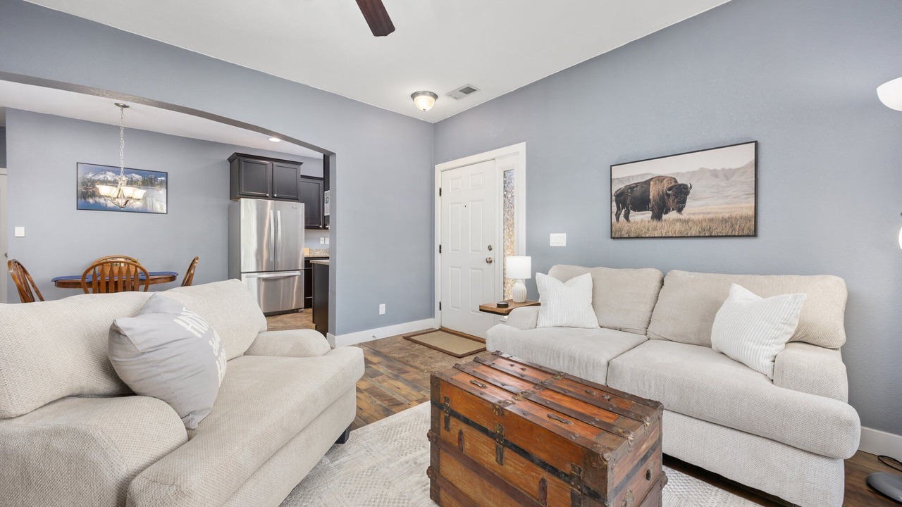 Photo of Livingroom in Centerra